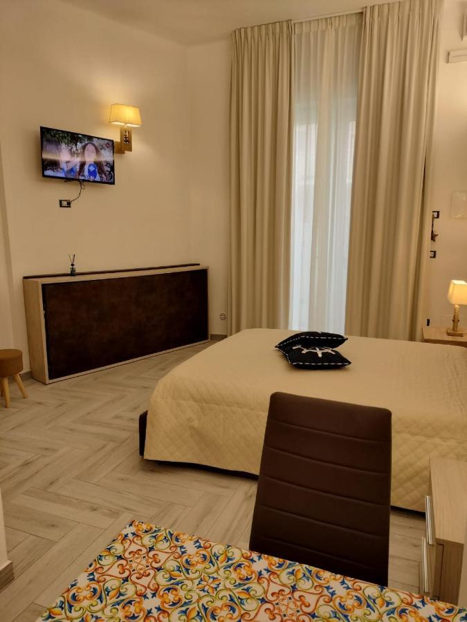 Acquazzurra Affittacamere Torre Lapillo Habitación foto